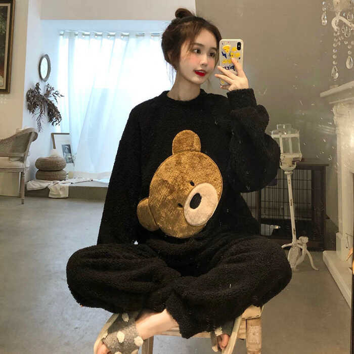 ชุดนอนกำมะหยี่ผู้หญิงรอบคอ DIDIKA Pullover น่ารัก Loungewear ขน