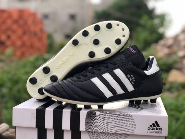 ฟิกเกอร์ รองเท้าฟุตบอล Adidas Copa Mundial (Made in Germany) หนังแท้100%