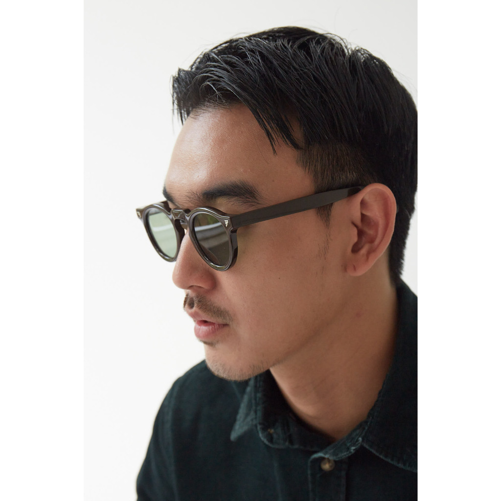 แว่นกันแดด Dafa-Stella Sun Click glasses