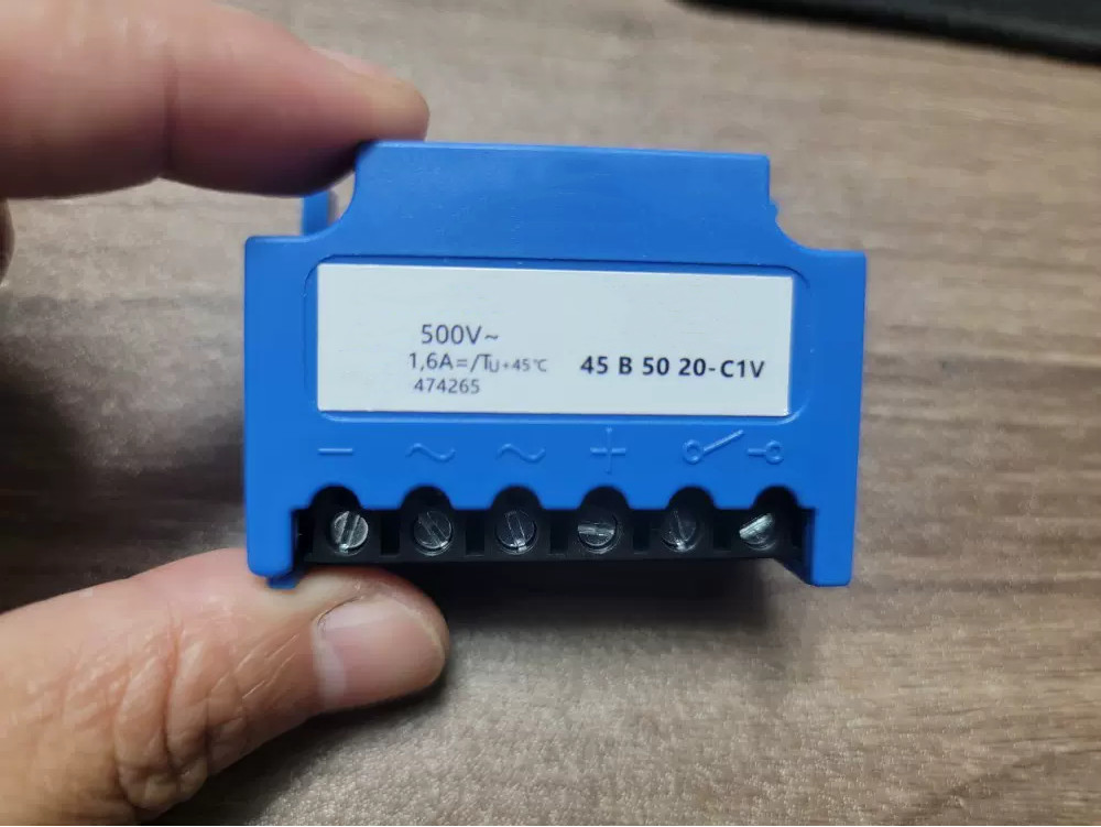 YTH 45B 50 20-C1V 500V 1.6A