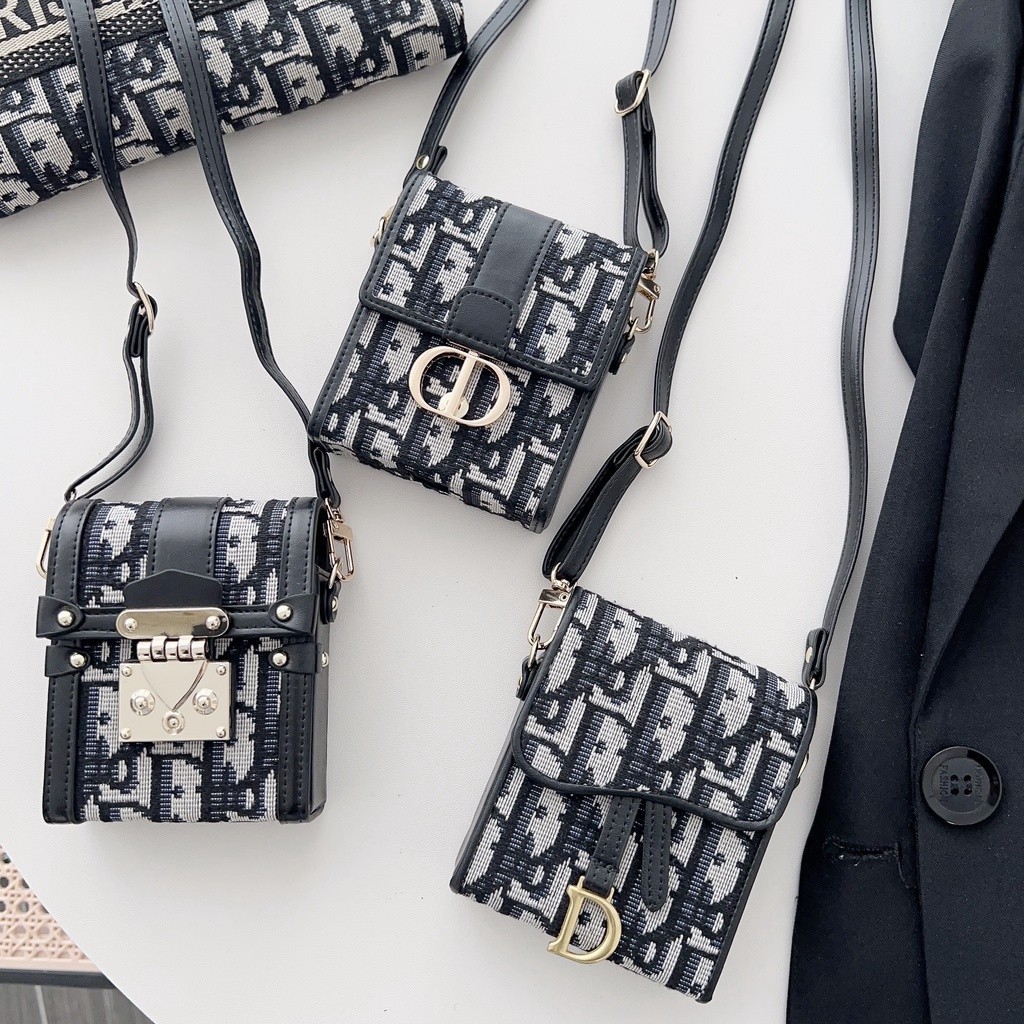 เคสป้องกันโทรศัพท์มือถือ แบบพับได้ ปักลายคลาสสิก สําหรับ Samsung Galaxy Z Flip 1 2 3 4 5 Z Flip 5 Z