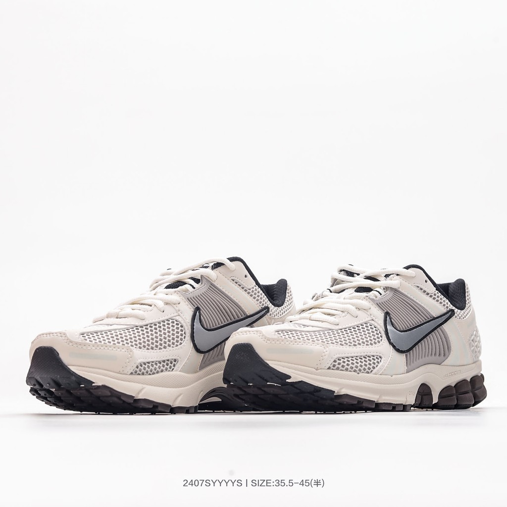 ♞Nike Zoom Vomero 5 SP