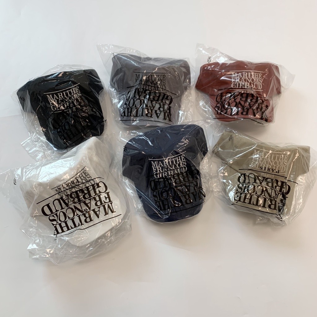 [SR-STUDIO] หมวกลําลอง ปักลายตัวอักษร 2023