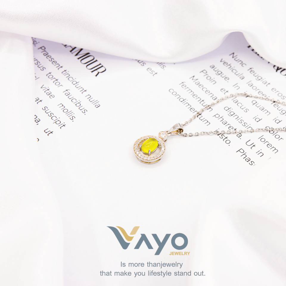สร้อยเงินแท้ จี้พลอย Citrine ทรงกลมประดับเพชร : Vayo Jewelry