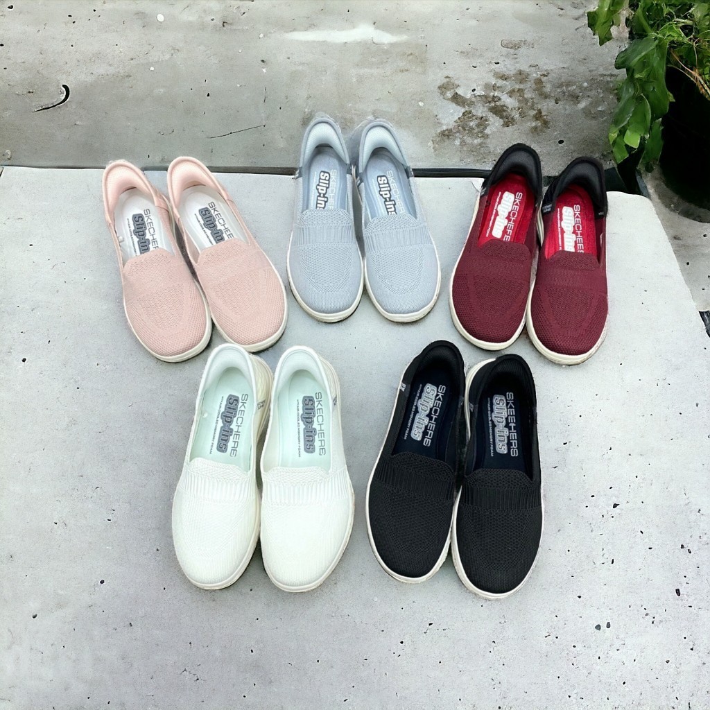 136541 - Skecherrs On-The-Go Flex Women Slip-Ons - รองเท ้ ากีฬาผู ้ หญิง