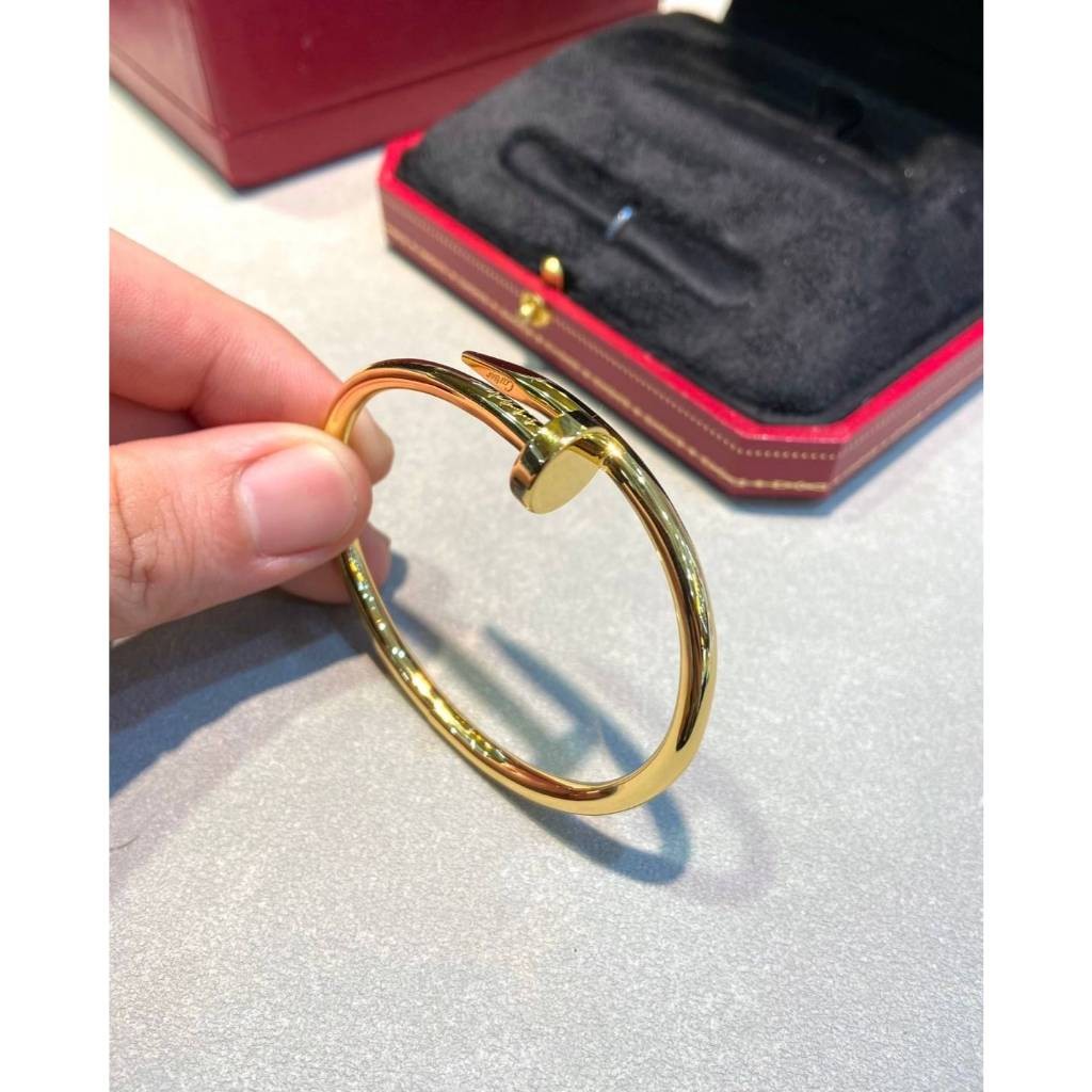 Cartier unclou  bracelet VIP yellowgold