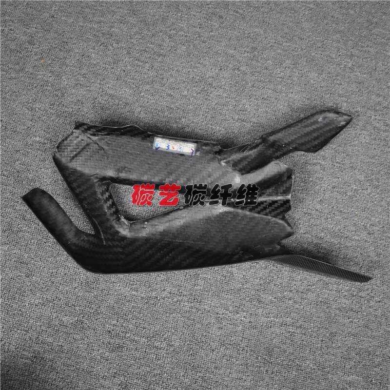 MV Agusta Agusta Brutale800/RR/RC, F3 675/800 แขนโยกหลังคาร์บอนไฟเบอร์