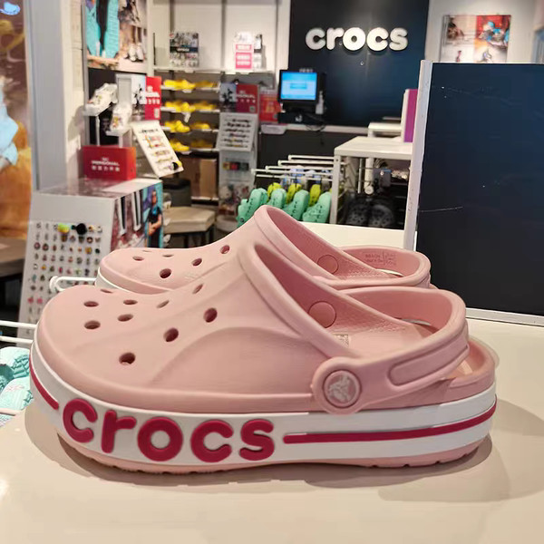 crocs crocs แท้ รองเท้าเด็ก Crocs รองเท้าถ้ํา Crocs สําหรับผู้ชายและผู้หญิงรองเท้าแตะชายหาดกันลื่น