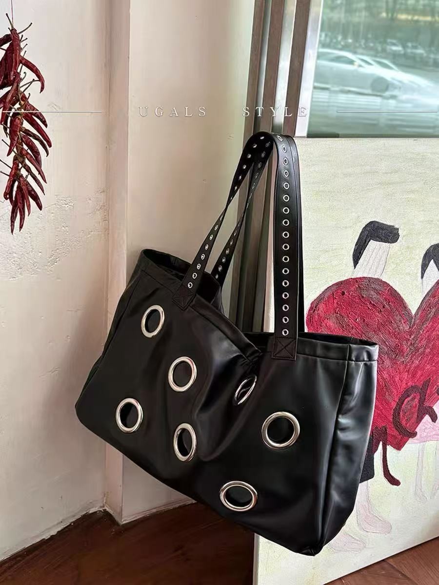 Dark Punk Motorcycle Retro Temperament All-Match Willow Nail กระเป๋าช้อปปิ้งความจุขนาดใหญ่ใต้วงแขนกระเป๋าแบบพกพา - รูปที่ 2