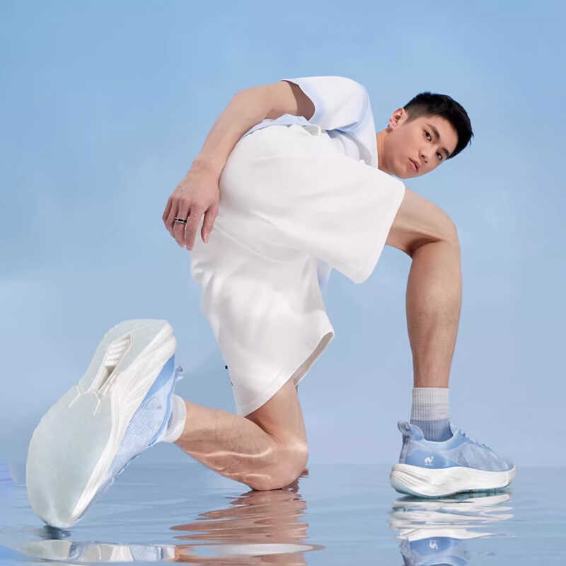 ❤ รองเท้าวิ่ง GOLDEN CAMEL