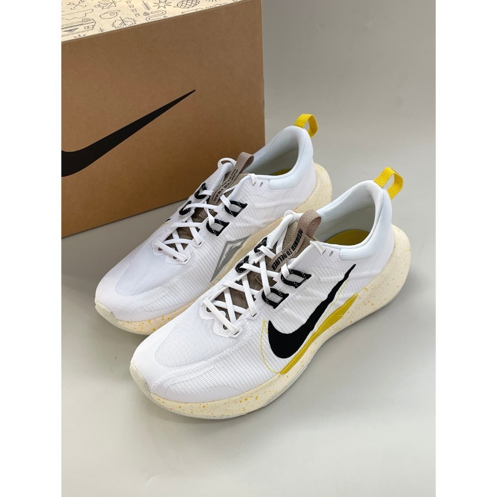 รองเท้าผ้าใบ Nike Juniper Trail 2