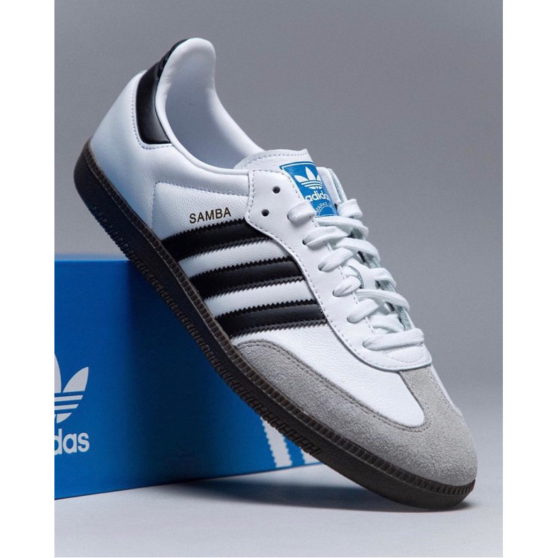 ฟิกเกอร์ Adidas samba Og แท้จากShop  Size 6.5 uk  มือ1 ซื้อมาแล้วหลวม