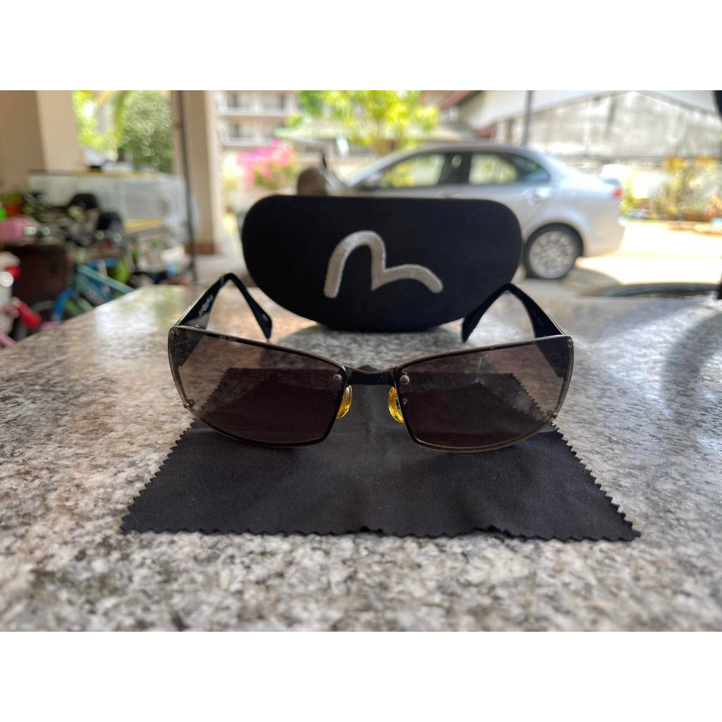 แว่นกันแดด Evisu ของแท้ สภาพ 99%