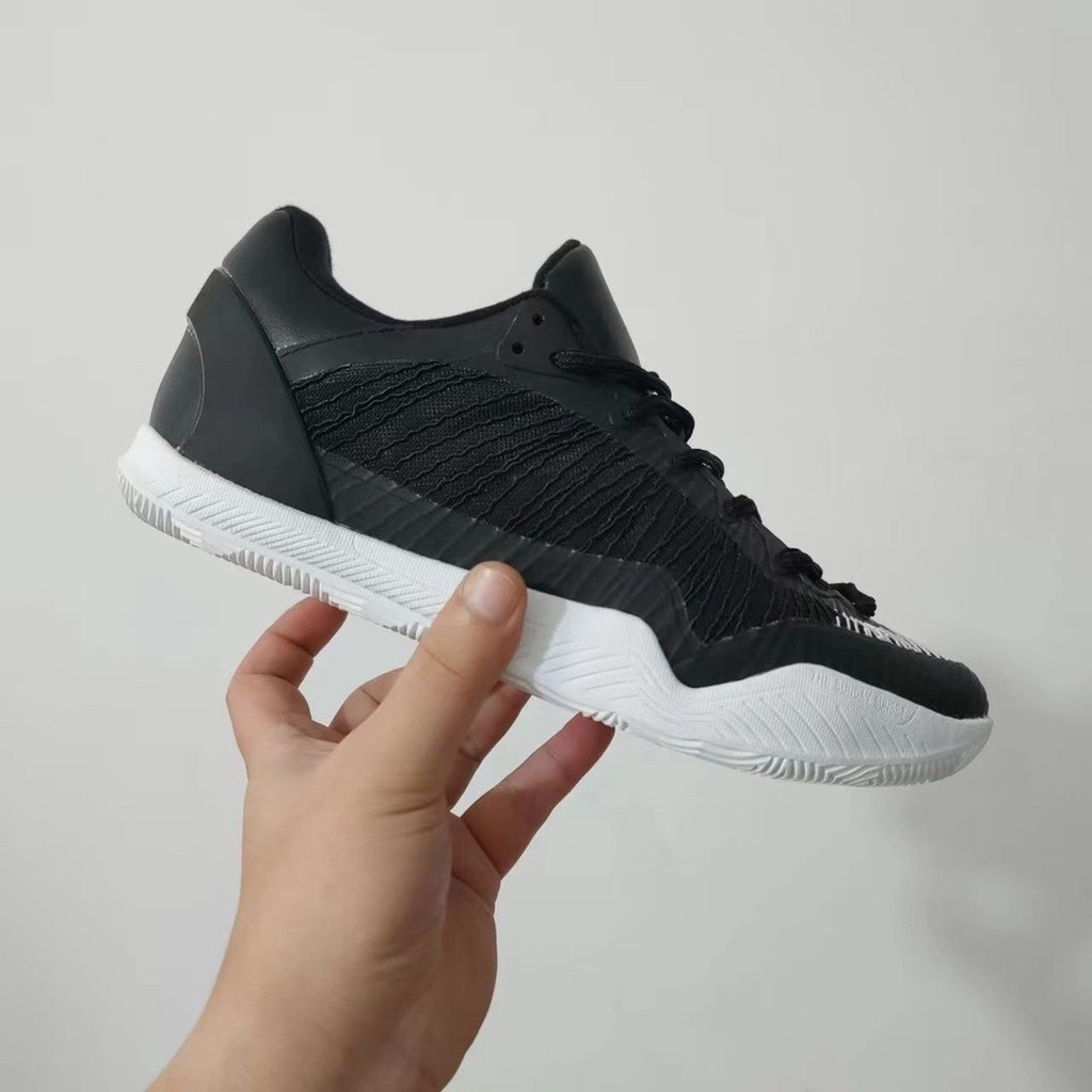 ฟิกเกอร์ Serious Player Only Player 1 Plus Tulip Domestic Kobe 8 Dual System Shock Absorption Low-T