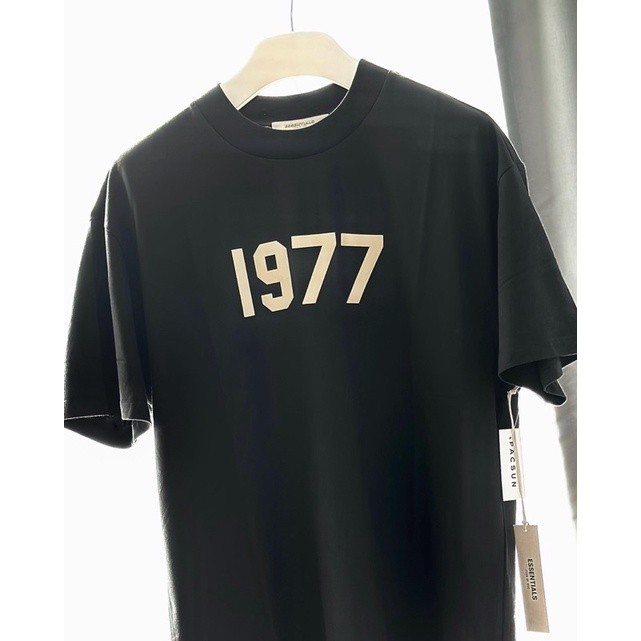 ♞,♘เสื้อ FOG Essentials Iron 1977