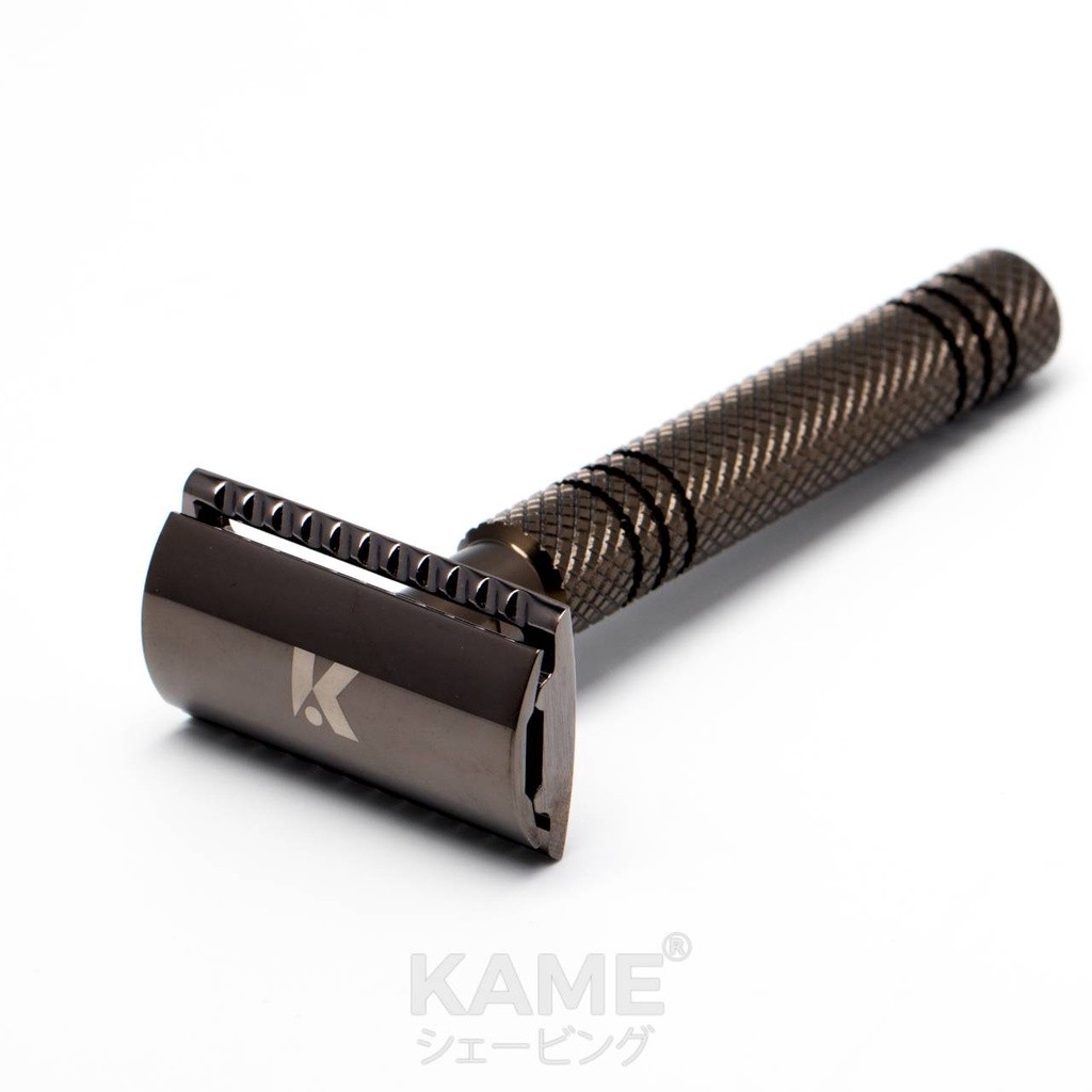 KAME (คาเมะ) GT KMS95 black.titanium (Titanium) อลูมิเนียม สีไทเทเนียม มีดโกนหนวด มีดโกนสองคม