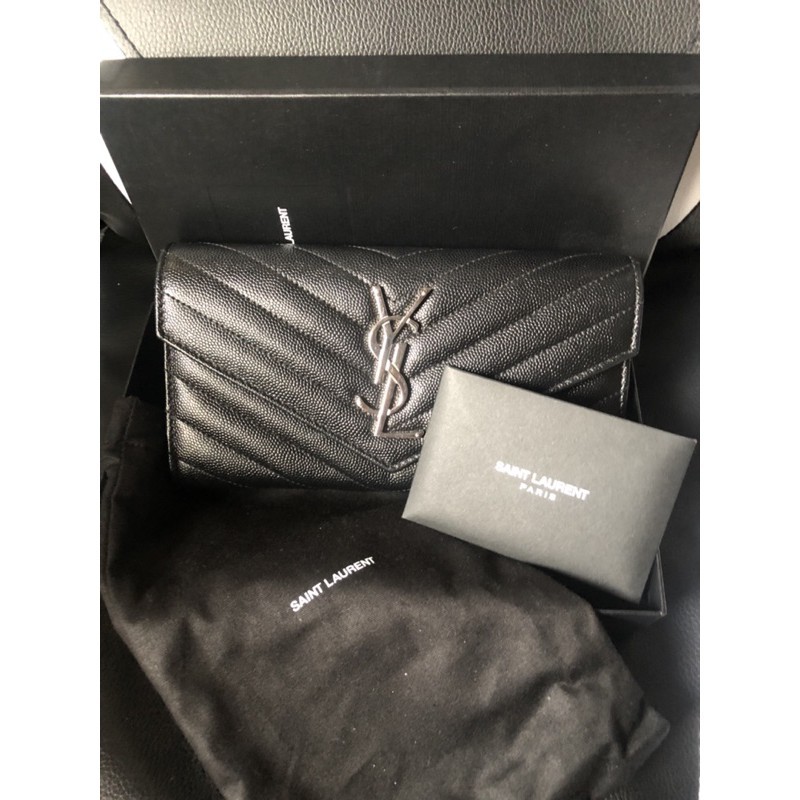 YSL large Monogram flap wallet กระเป๋าสตางค์ YSL สีดำใบยาว แท้100%
