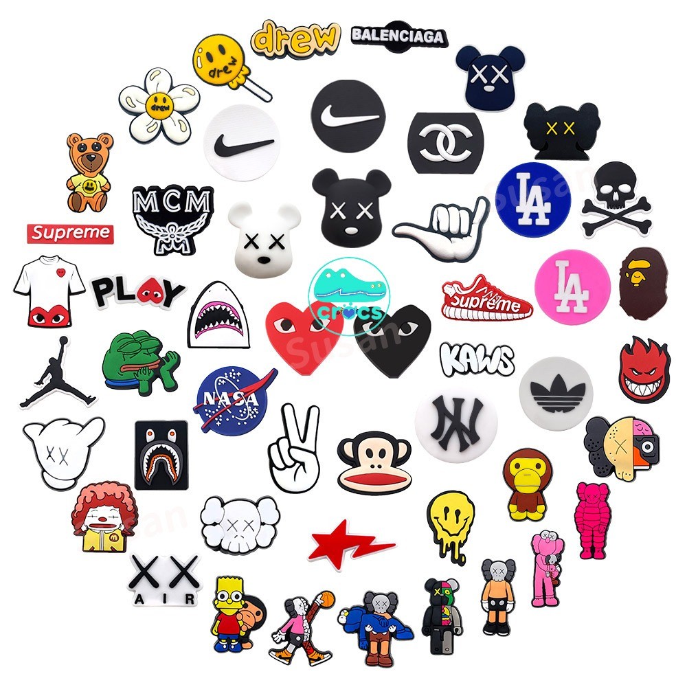 1 jibbicz Cross แฟชั่นโลโก้ Charm การ์ตูนที่กําหนดเองรองเท้ารองเท้าแตะหัวเข็มขัดของขวัญ