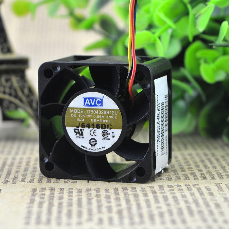 ยี่ห้อใหม่ AVC DB04028B12U 4028 12V 0.66 4 ซม. 4 สาย PWM Server พัดลม