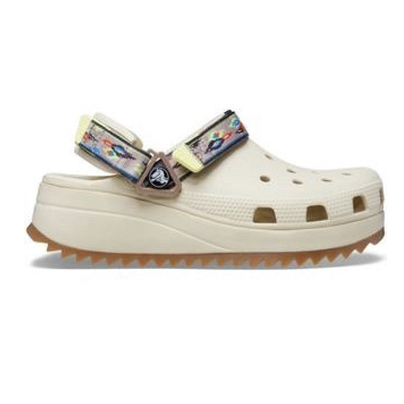 2024 ฤดูร้อน Lava Pop Cool Walking Hole รองเท้าผู้หญิง Cross-Border กลางแจ้ง Anti-Slip รองเท้าแตะชา