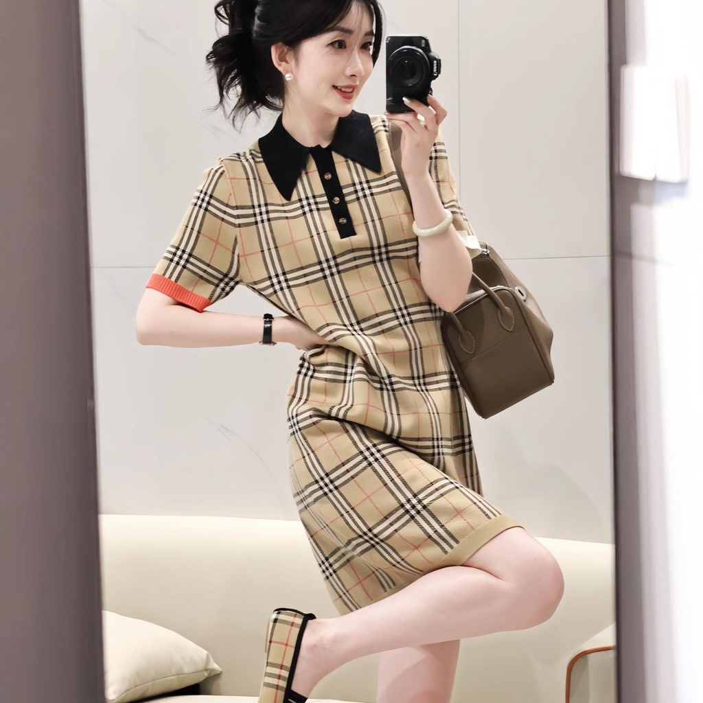 Burberry Classic Plaid Contrast Collar Polo Skirt Elegant Korean Style Loose Fashion Straight Body Covering Dress Tr