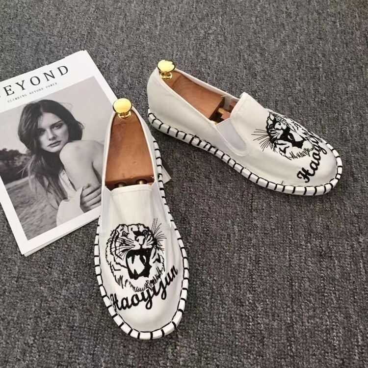 ❤ ✽¤❒ Embroidery Breathable Old Beijing Cloth Men Spiritual Guy Doug Social People Leisure Canv