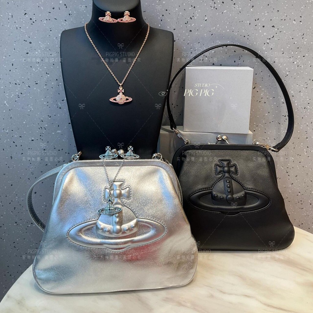 Vivienne Westwood ส่วนบุคคล Saturn กระเป๋า Dumpling กระเป๋า Retro ไหล่ Messenger กระเป๋าคลิปโซ่กระเป๋ารักแร้กระเป๋าสําหรับผู้หญิง