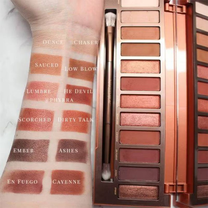 อายแชโดว์ URBAN DECAY NAKED HEAT Eyeshadow Palette (รับประกันความแท้ 100%)