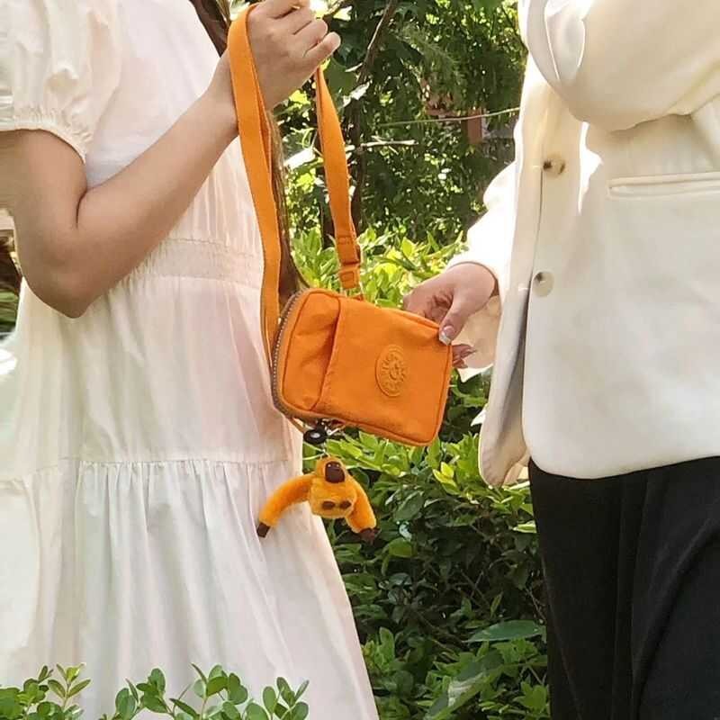 New ＜05＞Kipg's Kipg Mobile Phone Female Messenger Mini Small Mobile Phone Portable Wrist Purse ＜05＞