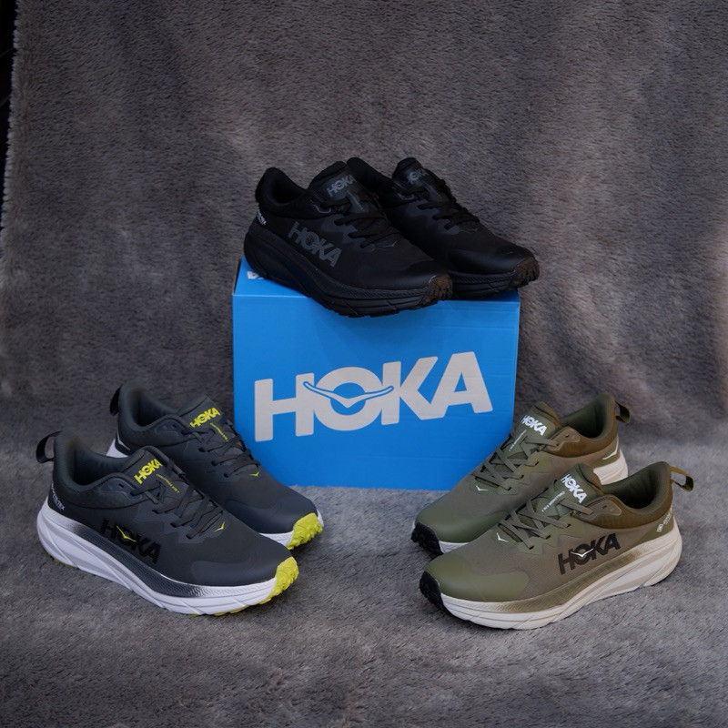 รองเท้าผ้าใบ HK Challenger ATR 7