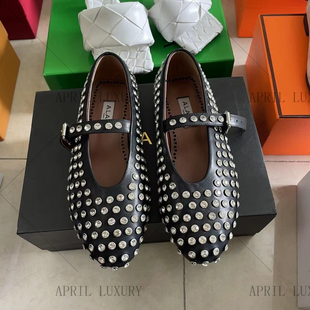 @april_ Lux1990 396 รองเท้าบัลเล่ต์ ALAIA