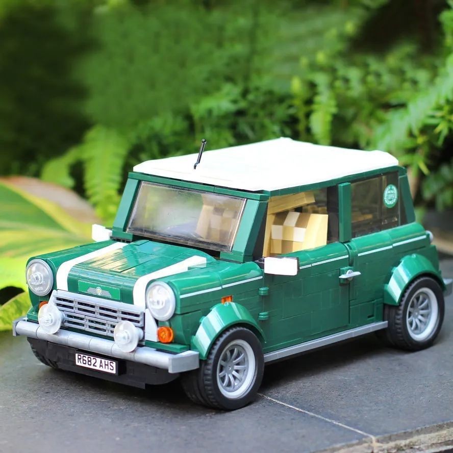 Item Mini Cooper Mini car assembly creative model ของเล่นตกแต่ง