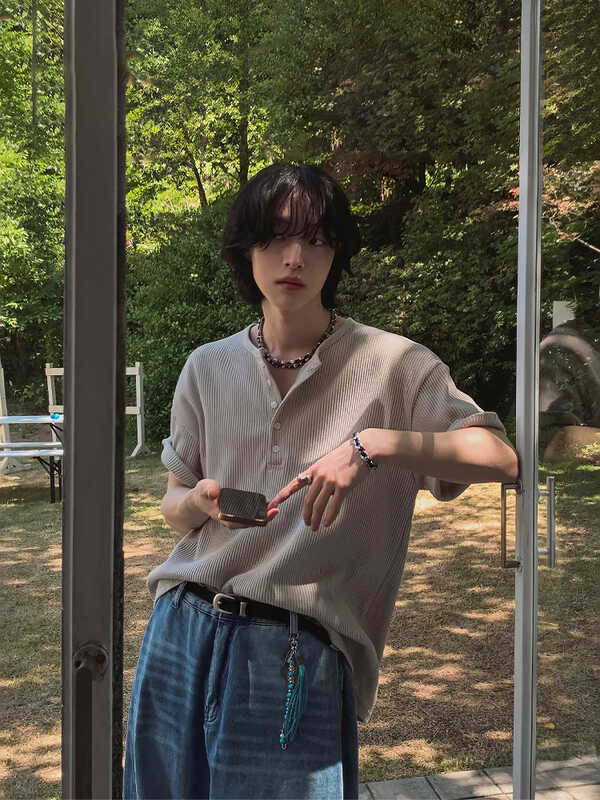 Asede Waffle Henry Collar เสื้อยืดแขนสั้นผู้ชาย สไตล์ STREETWEAR เหมาะสำหรับฤดูร้อนและโอกาสต่างๆ