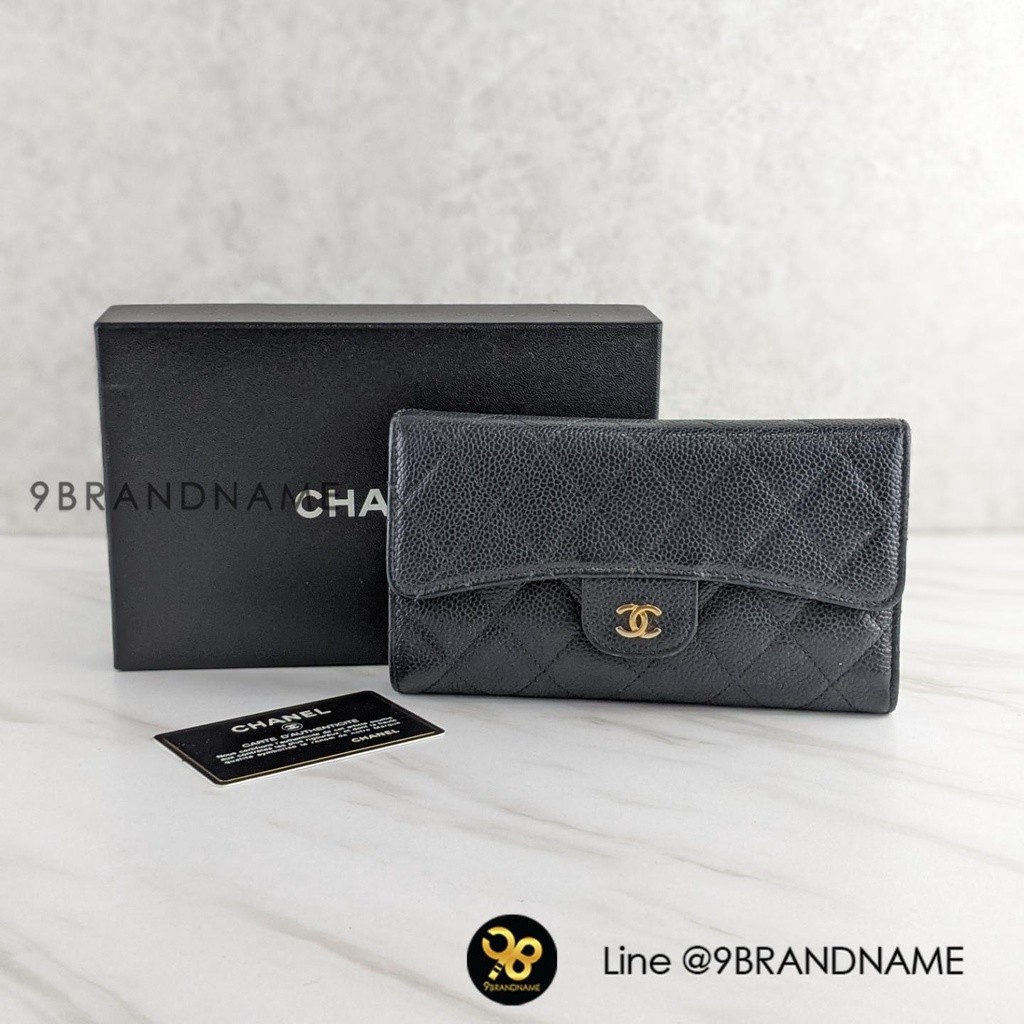 กระเป๋ามือสองของแท้USED CHANEL Wallet Tri-Fold Black Caviar ️ก่อนกดสั่งรบกวนทักมาเช็คสต๊อกก่อนนะค่ะ