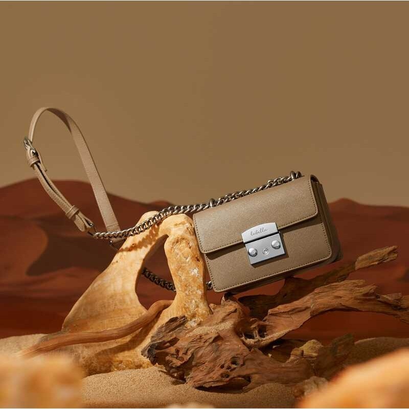 Labella - Luna Grey กระเป๋าสะพายสายโซ่ สีเทาเข้ม