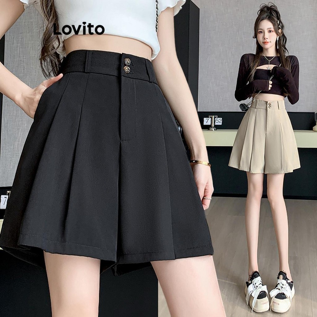 Lovito กางเกงขาสั้นผู้หญิง มีกระดุม แต่งกระเป๋า สีพื้น สไตล์ลำลอง LNE50333