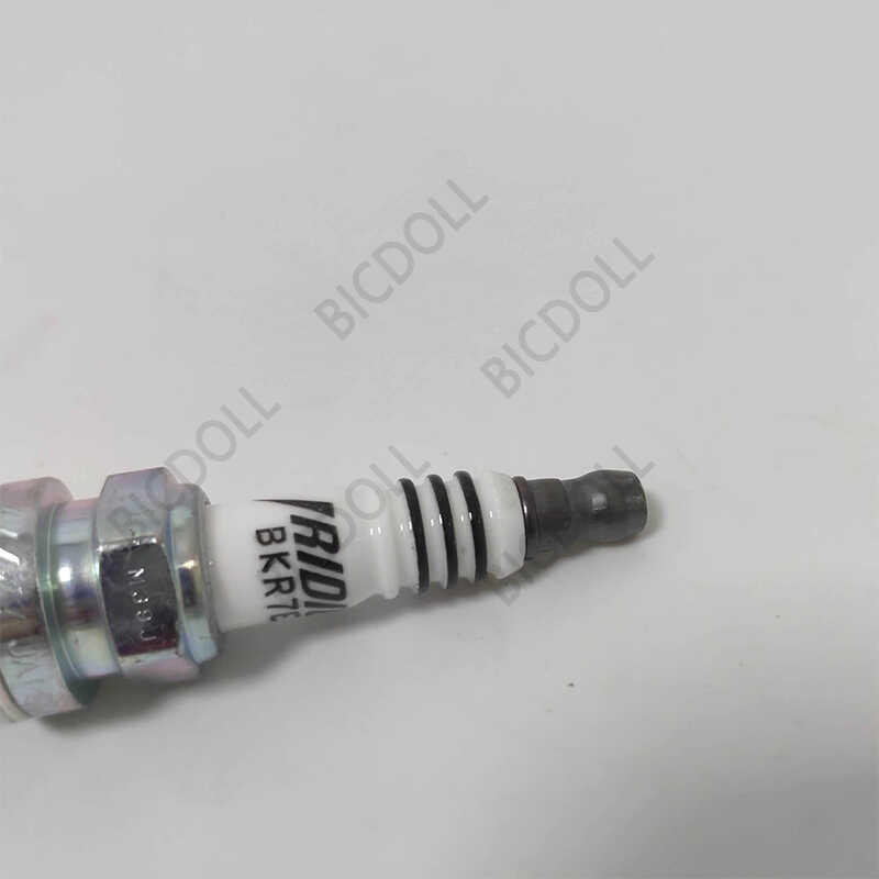 Δ หัวเทียนอิริเดียม 2667 Bkr7eix สำหรับ CC Golf EOS Jetta Passat ออด