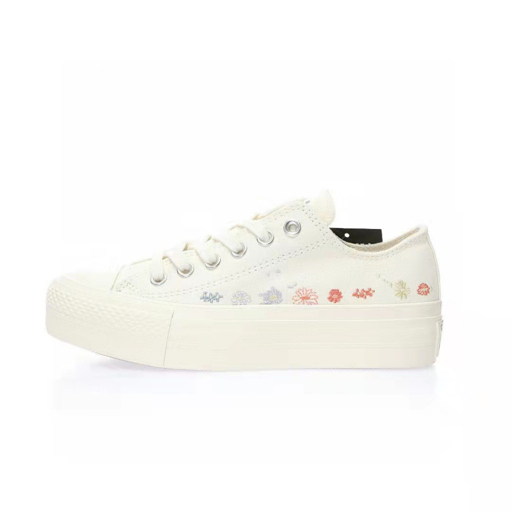 Converse Chuck Taylor All Star Lift OX " ดอกไม ้ เย ็ บปักถักร ้ อย  classic unisex low-top beige m