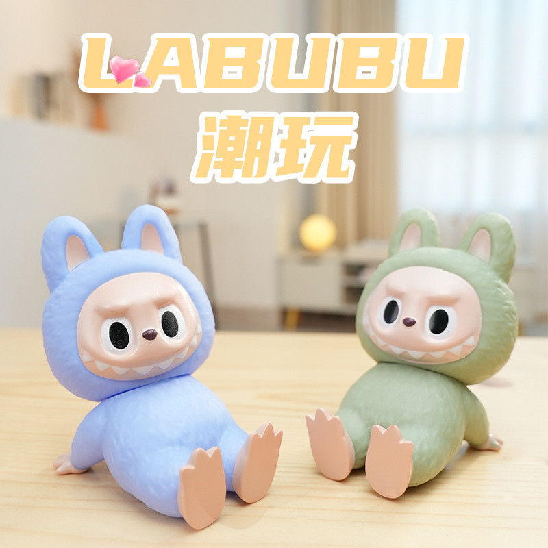 ใหม่ Kawaii Labubu ที่วางโทรศัพท์เดสก์ท็อปสนับสนุน PVC โทรศัพท์ Labubu รูปอุปกรณ์เสริมสําหรับตกแต่งบ้านของเล่นของขวัญ