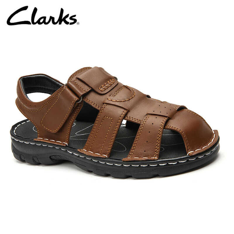 2 Clarks_รองเท้าแตะหนังมะฮอกกานีสำหรับผู้ชาย