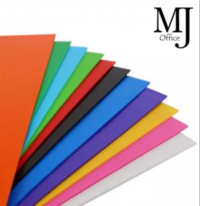 Future Board ฟิวเจอร์บอร์ด เครื่องเขียน อุปกรณ์การเรียน ข