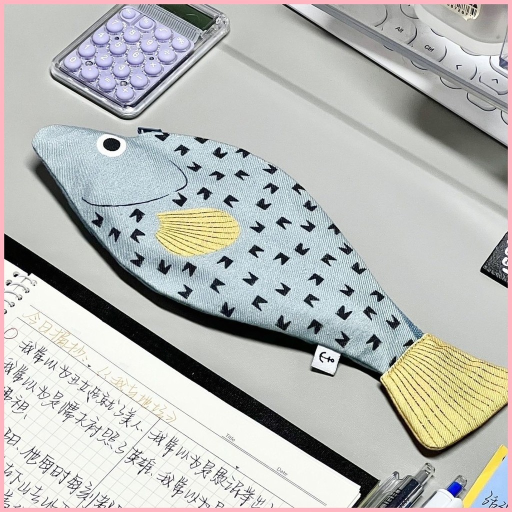 Gao Xiaoyu Grouper กระเป๋าดินสอสําหรับสาวกระเป๋าเก็บสําหรับกระเป๋าเครื่องเขียน Niche ตลก