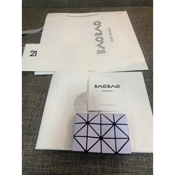 Baobao issey miyake card case wallet 3x4 สภาพดีมาก กระเป๋าสตางค์ กระเป๋าใส่บัตร