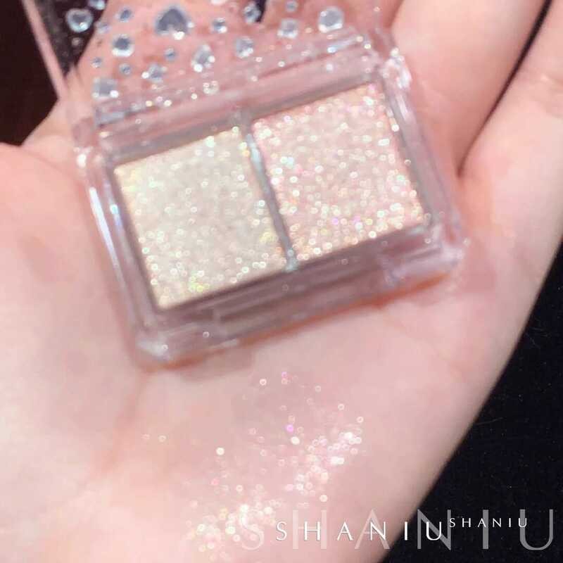 ญี่ปุ่น CANMAKE Ida Star Diamond กระพริบอายแชโดว์สองสีโกหก Silkworm Brightening Highlight Double Mon