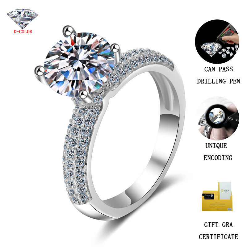 [พร้อมใบรับรอง Gra] S925 Silver Fashion Light Luxury Inlaid 2 กะรัต Four-Claw Mozambican Diamond Ri