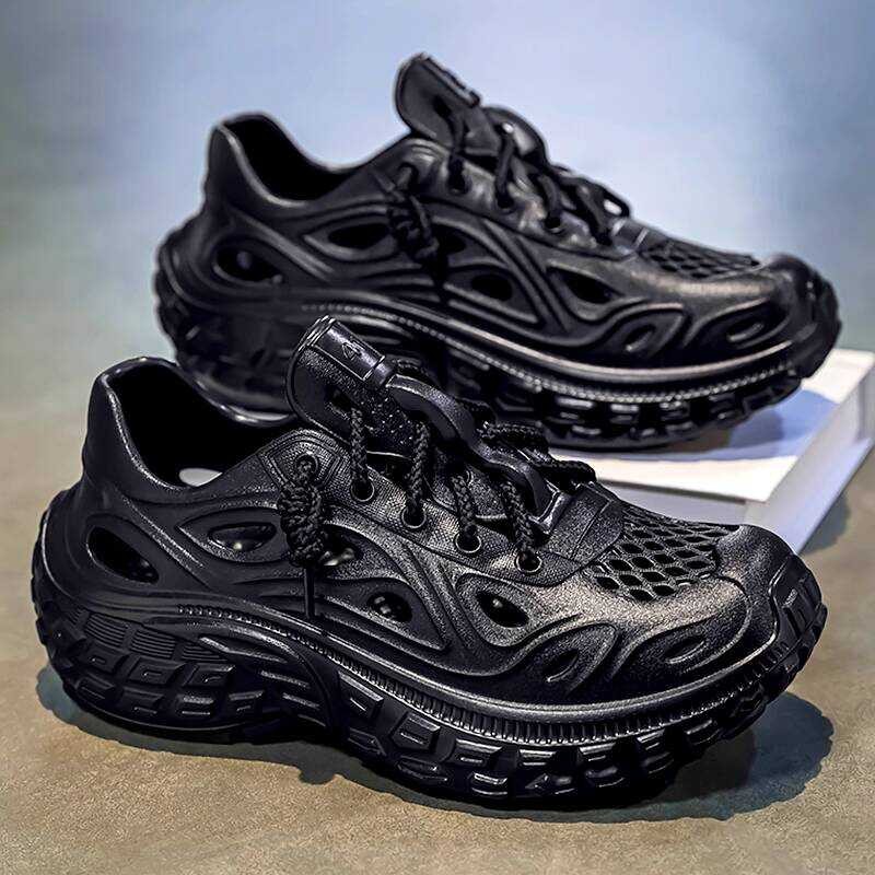 Beach Venom Hole Shoes Mens Summer 2025 สไตล์ใหม่ Youth Pig Cage Sam Fishing River Tracking Shoes