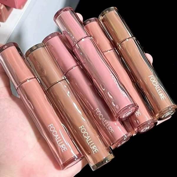 ลิปลากลาส rom and nd Fei Luer Floating Butterfly Matte Lip Glaze Matte Retro Velvet Mousse ลิปสติก