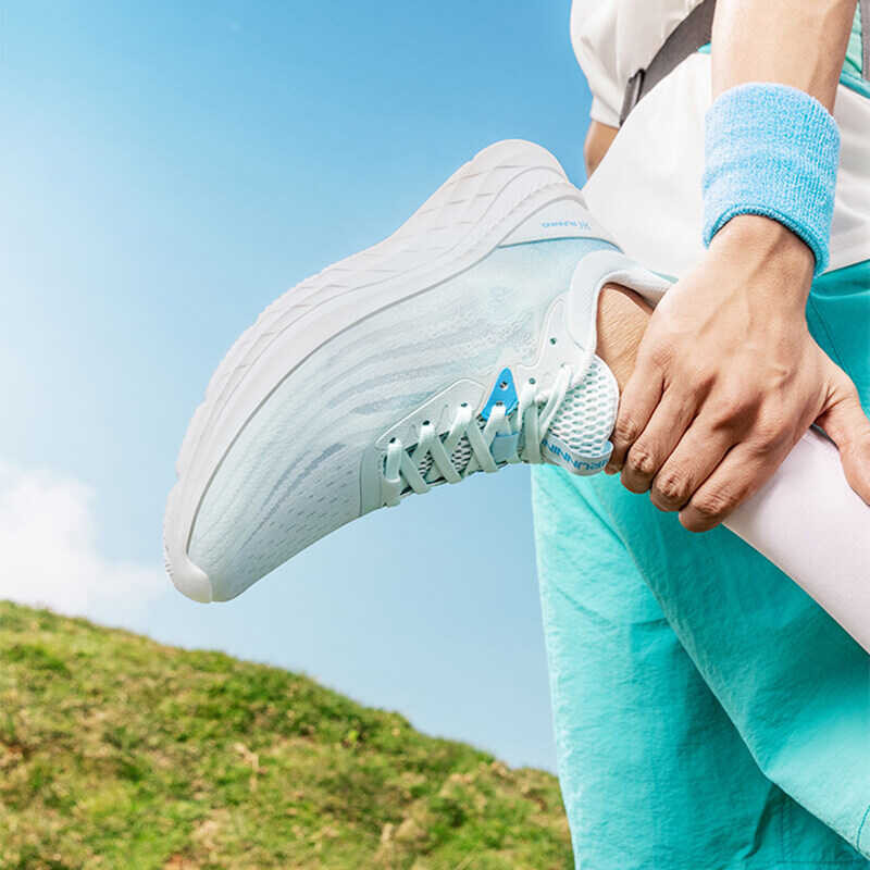 ❤ รองเท้ากีฬา361 Airfeather