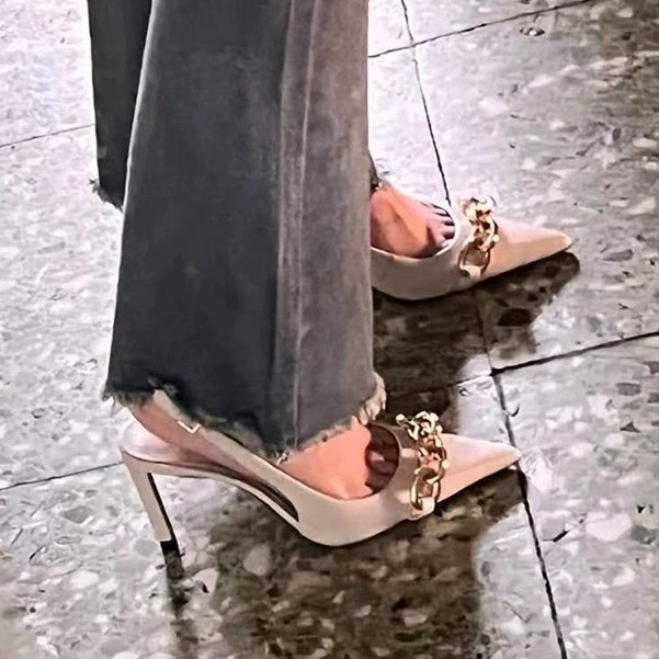 bamboo รองเท้าส้นสูง รองเท้าแตะ รองเท้าส้นสูงผู้หญิง 2023 ใหม่ การตัดเย็บที่ดี ดีสําหรับชายหาด ปัจจ