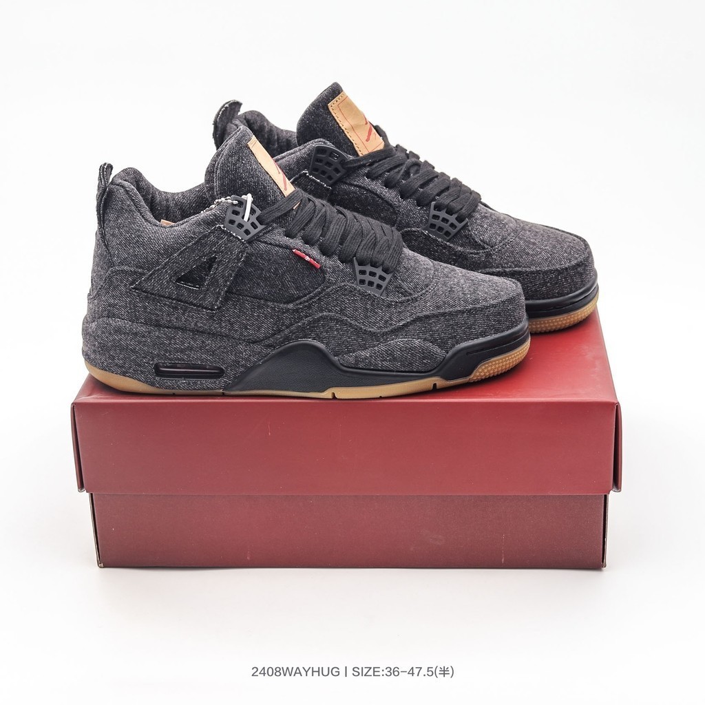 ฟิกเกอร์ Levis x Nike Air Jordan 4 Retro